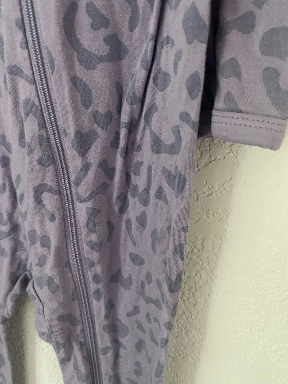Kyte Baby Purple Leopard Print Zip Footed Pajama Onesie